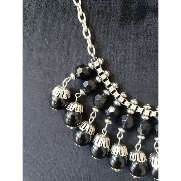 Vintage Black Beaded Necklace Silver Tone Statement with Faceted Drops - Picture 2 of 7
